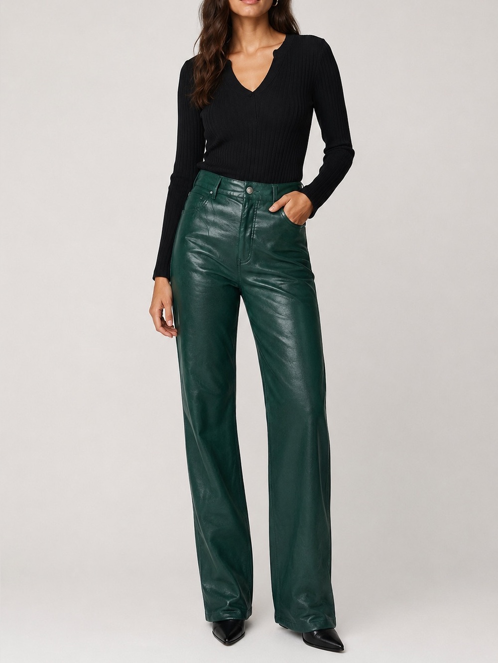 NWT✨ Aritzia Wilfred The Melina Vegan Leather Pants Aventurine Green Size 2
